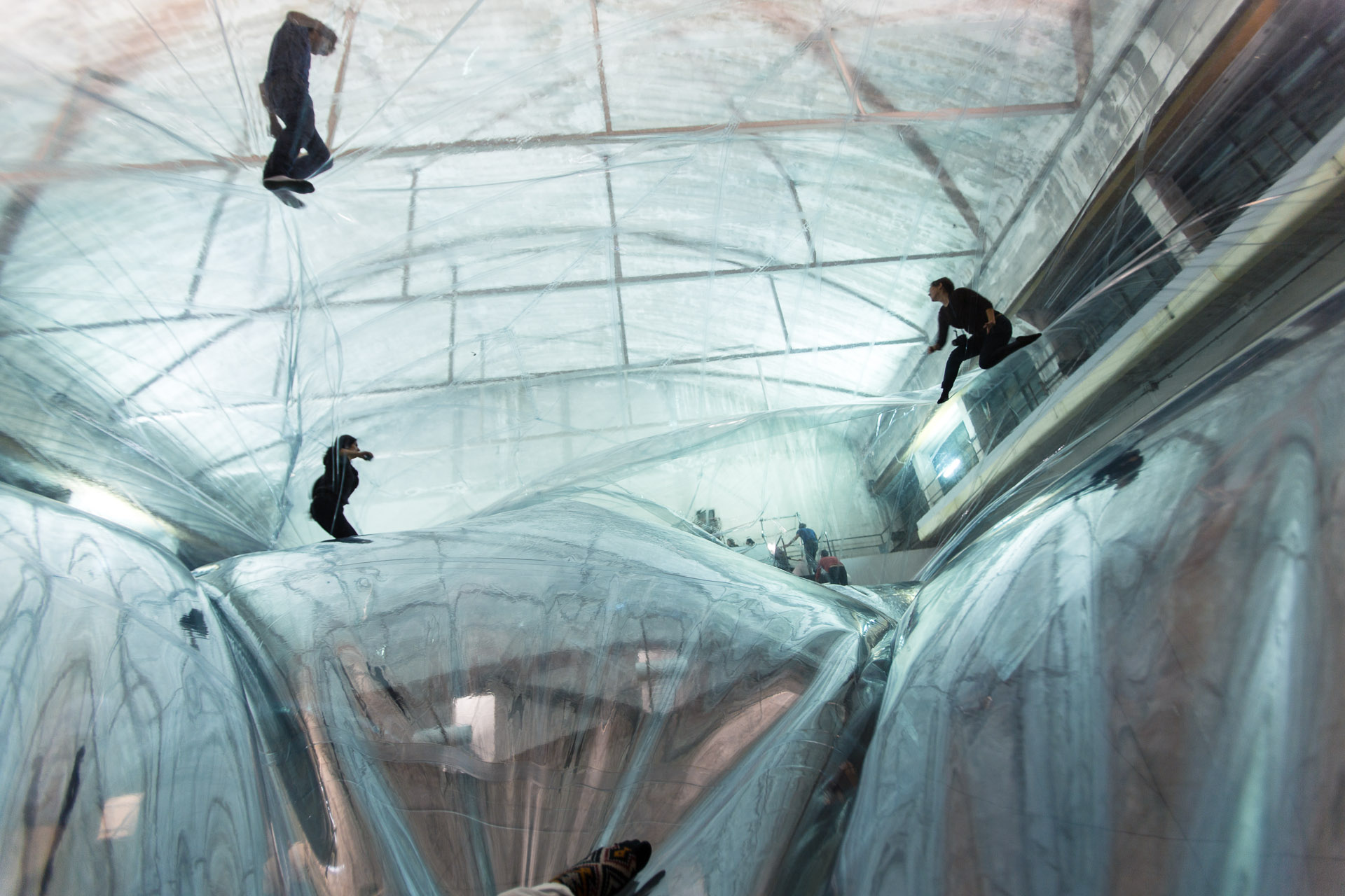 ON SPACE TIME FOAM by TOMAS SARACENO