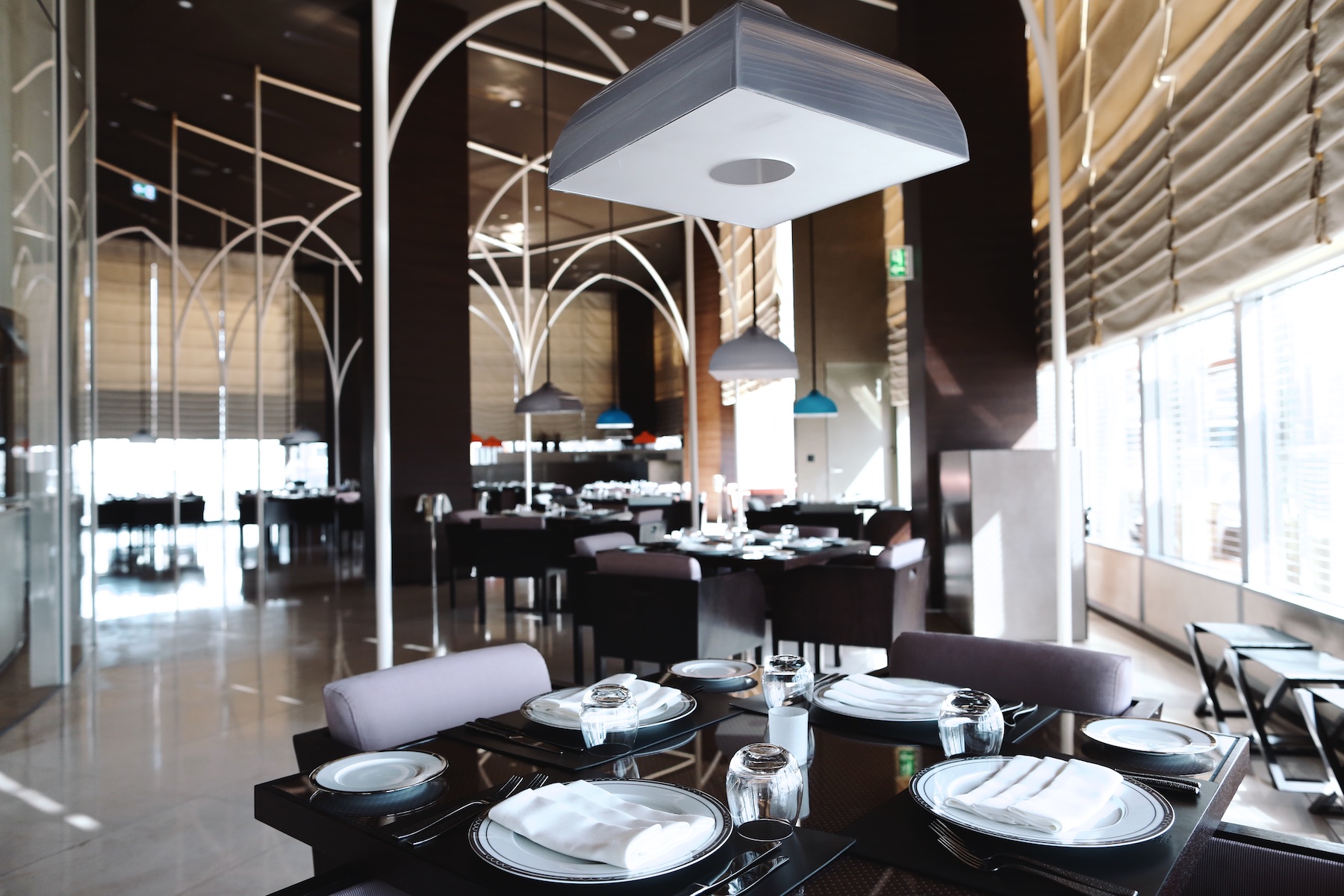 ARMANI HOTEL DUBAI - PULP COLLECTORS REVIEW